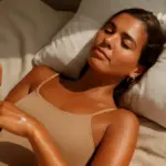 Come mantenere l’abbronzatura più a lungo? I passaggi chiave per una pelle dorata e sana